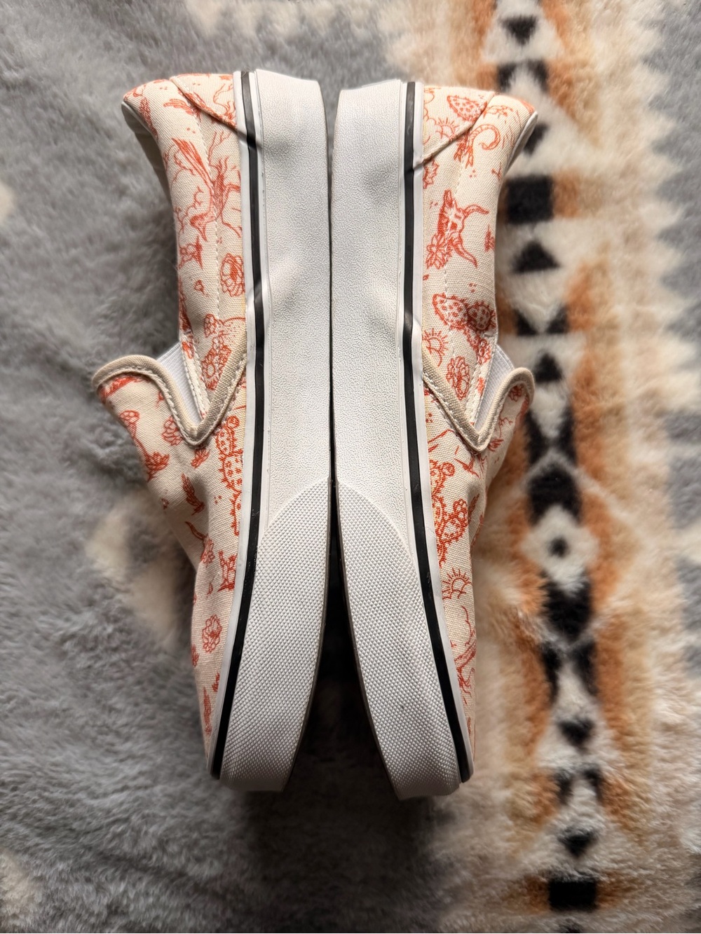 Women’s Slip-On Canvas Shoes with Desert theme Print - Picture 4 of 5